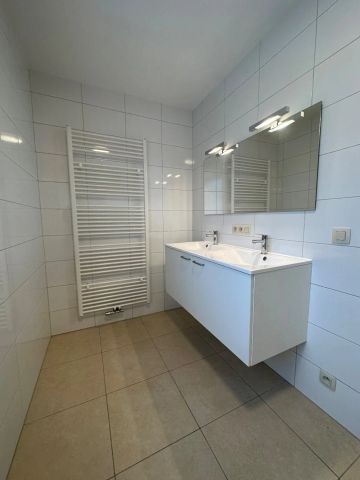 Appartement met 2 slaapkamers en garage te Ichtegem - Photo 4