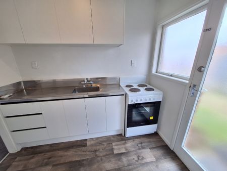 Renovated and includes water and lawns - Photo 3