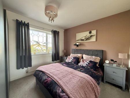 High Street, Wadworth - Photo 4