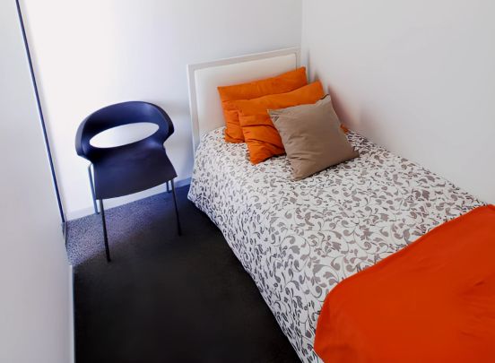 1 Bedroom with balcony style 1 - Photo 1