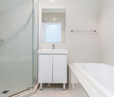 12 HEYSEN AVE, Ermington NSW 2115 - House For Rent | Domain - Photo 6