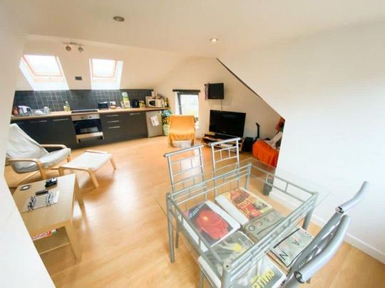 2 bedroom flat to rent - Photo 1