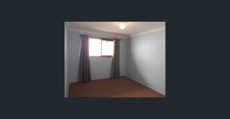 neat and tidy 2 bedroom unit - Photo 3