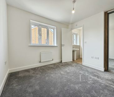 3 bedroom semi-detached to rent Sorrel Crescent, Hethersett, NR9 - Photo 5