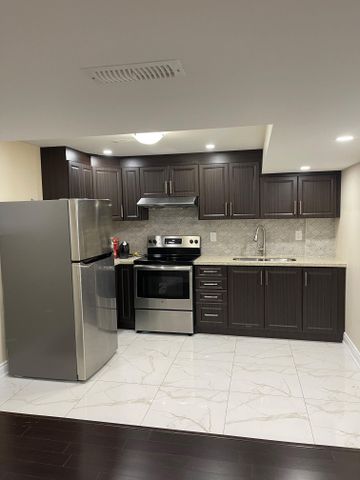 For Lease - 7 Faders Drive Unit# Basement, Brampton, Ontario - Photo 3