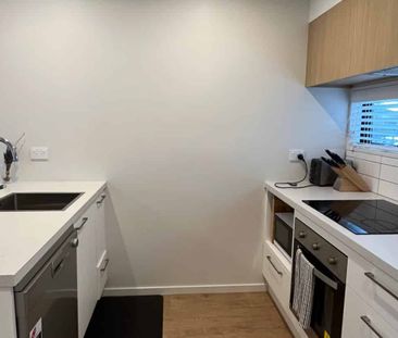 2/48 Glen Road, Stokes Valley - Photo 2