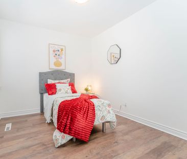 For Lease - 55 Bridgenorth Crescent, Toronto, Ontario - Photo 4