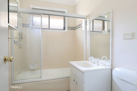 Walk to town - Photo 2