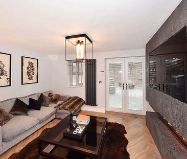 3 bedroom end of terrace house to rent - Photo 1