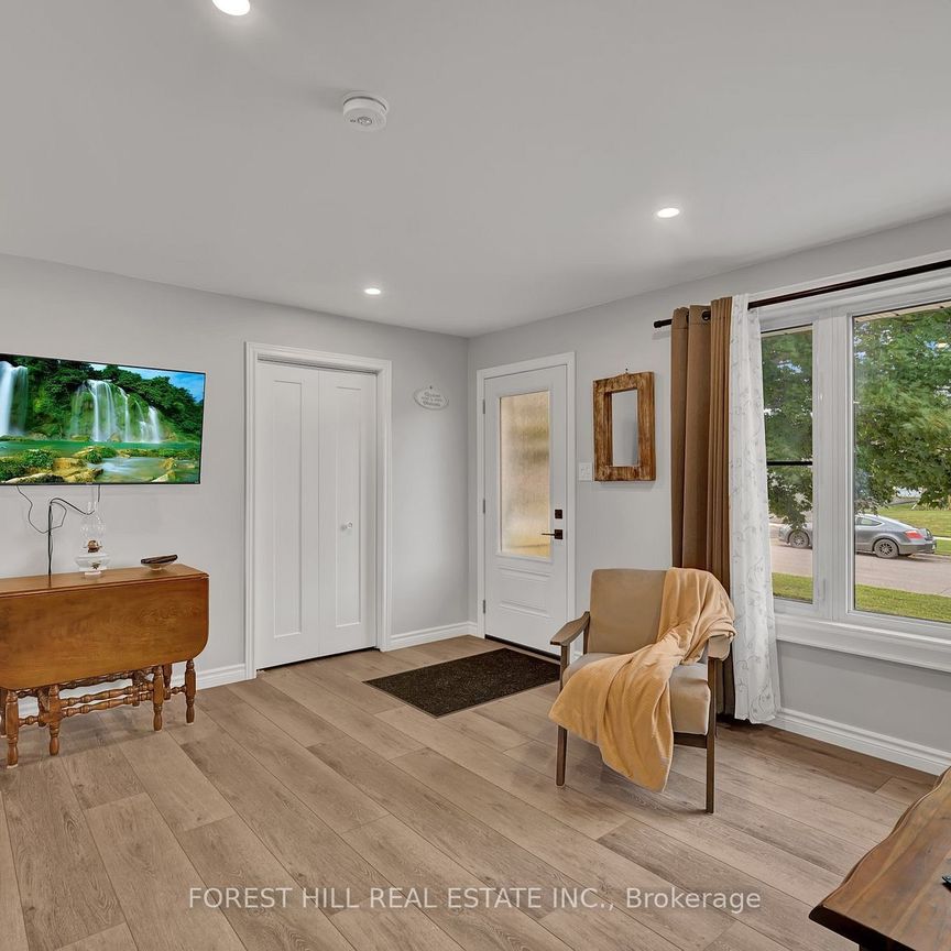 For Lease - 3 Wilson Avenue Unit# Main, Kawartha Lakes, Ontario - Photo 1