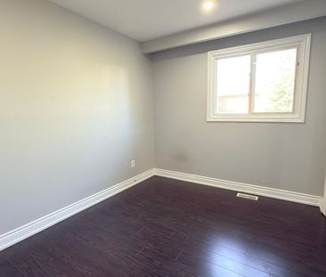 For Lease - 7684 Netherwood Road, Mississauga, Ontario - Photo 3