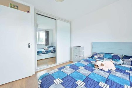 Valley Green, Hp, Hemel Hempstead, HP2 - Photo 2