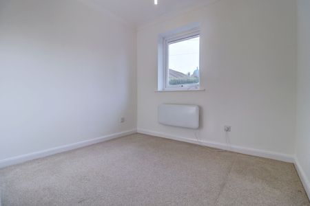 2 bedroom flat to rent, - Photo 2