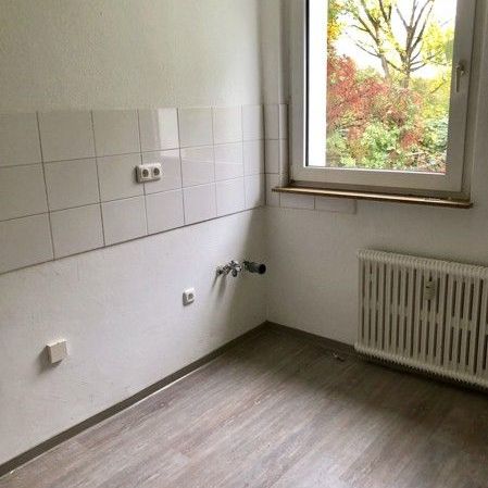 Stop: zentrale 2,5-Zimmer-Wohnung - Photo 1