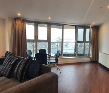 2 bedroom flat to rent - Photo 4