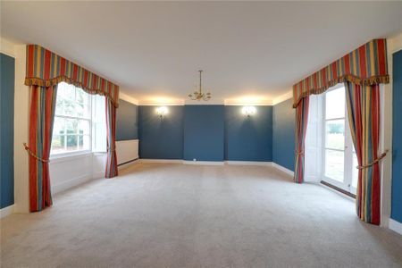 6 bedroom detached house to rent - Photo 3