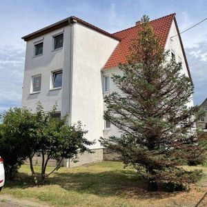 Optimal geschnittene 2-Zimmerwohnung in schöner grüner Umgebung! - Photo 2