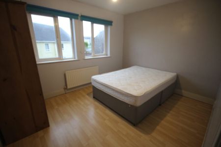 121 Foxhills, Letterkenny, County Donegal, F92 A9YN - Photo 4