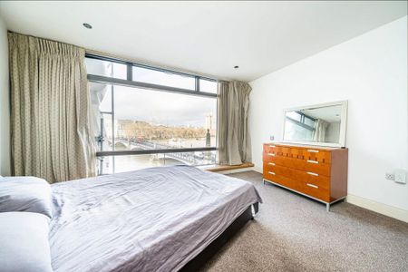 3 bedroom flat to rent - Photo 4