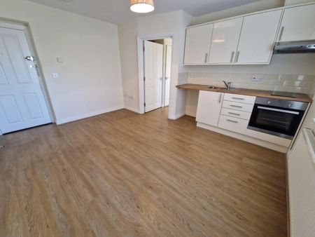 Penprysg Road Lane, Pencoed, Bridgend, CF35 6SX - Photo 5