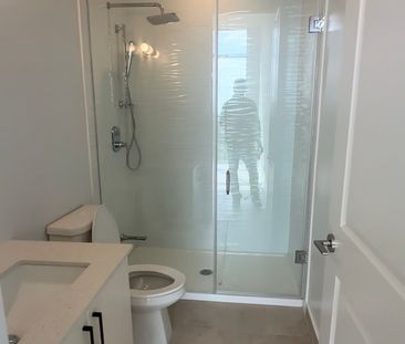 For Lease - 20 Meadowglen Place Unit# 2902, Toronto, Ontario - Photo 3