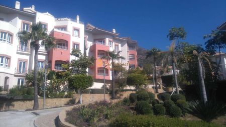 Apartment for rent in Benalmádena, 1.300 €/month - Photo 5