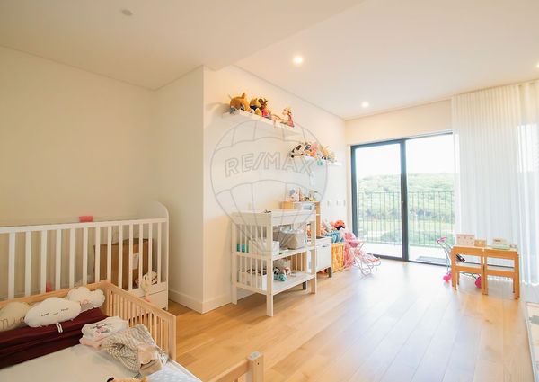 Apartamento T4 em Lisboa