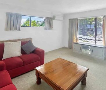 HOKOWHITU - 2 BEDROOMS - Photo 1
