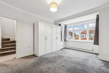 5 bedroom semi-detached house to rent - Photo 2