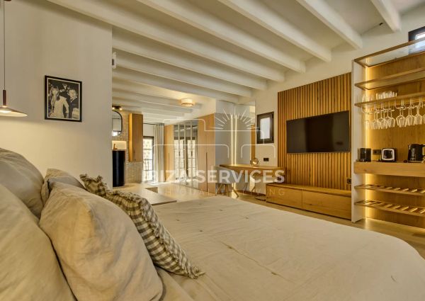 Luxury penthouse loft La marina Ibiza for seasonal rental