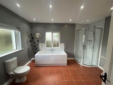 Summerhill, 16 Galwally Avenue, Church Road, Belfast, BT8 7AJ - Photo 5