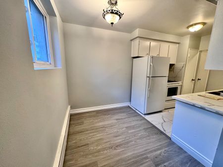 For Lease - 4-323 Gibb Street, Oshawa, Ontario - Photo 5