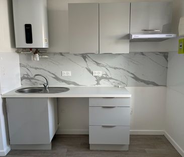 Location Appartement 2 pièces 31m² - Photo 5