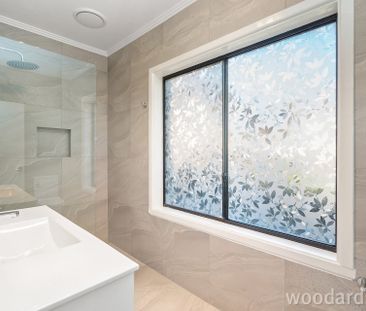 Family Home in Fantastic Location - Photo 2