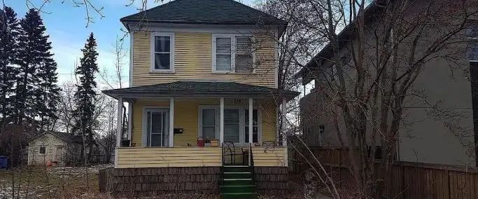 Upstairs 1-BR suite in Heritage House on the Bow River in Inglewood | #2 - 1018 - 8 Ave. S.E. Inglewood, Calgary - Photo 1