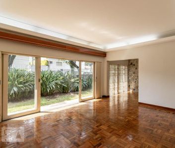 Casa para alugar com 430m², 3 quartos e 6 vagas - Photo 1