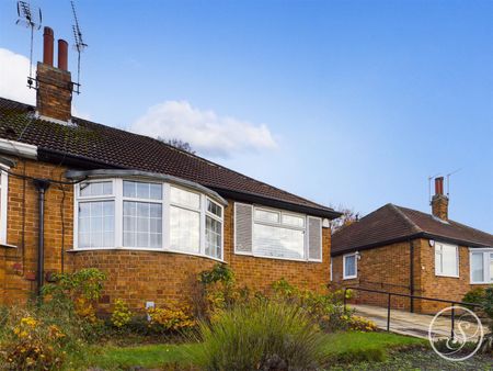 High Moor Crescent, Moortown, Leeds - Photo 2