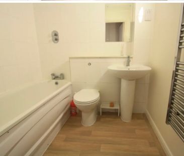 Studio Flat, Wyndhams Court, CR7 - Photo 6