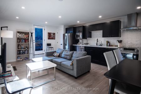 For Lease - 377 Lansdowne Avenue Unit# Upper, Toronto, Ontario - Photo 3