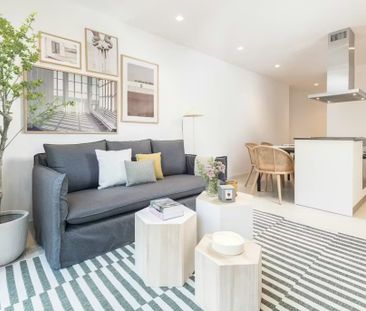 Carrer de Maignon, Barcelona, Catalonia 08024 - Photo 2