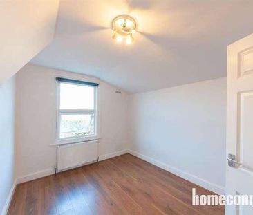 Trumpington Road, London, E7 - Photo 4