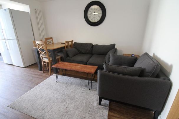 House share to rent - Photo 1