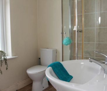 Queens Road (2 bed) - Photo 6