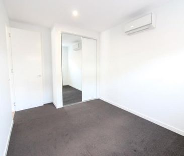 2/30 Keele Street, Collingwood VIC 3066 - Photo 6