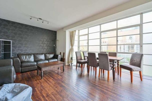 The Watergarden, Limehouse, E14 - Photo 1