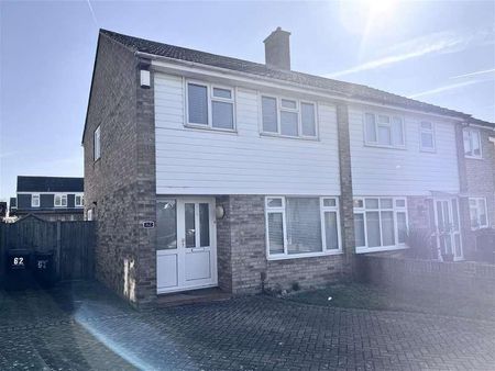 Goodwood Crescent, Gravesend, DA12 - Photo 5