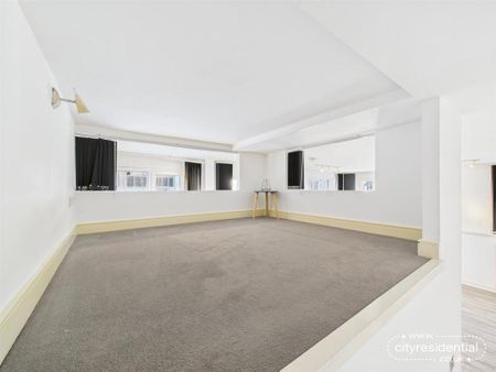 Studio to rent - Photo 5