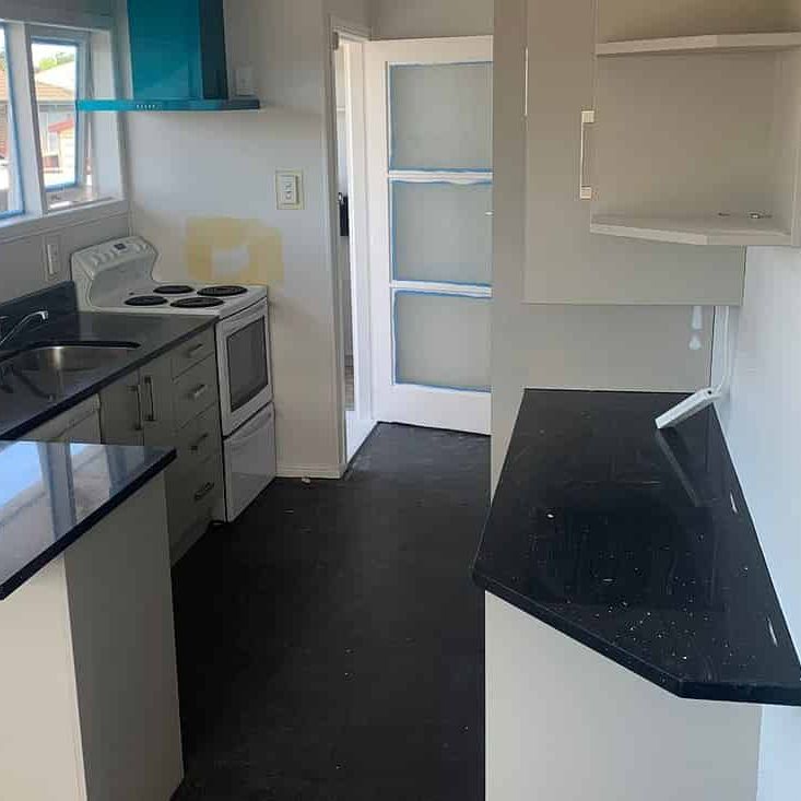 Tidy 3 bedroom home in a Handy Location - Photo 1