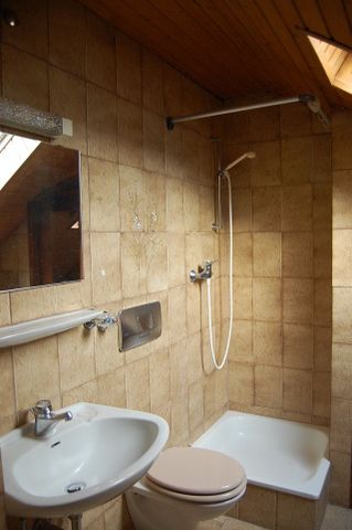 Großzügiges, gepflegtes Reihenhaus in schöner Lage - Foto 5