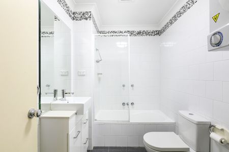 510/82-92 Cooper Street, Surry Hills NSW 2010 - Apartment For Rent | Domain - Photo 5